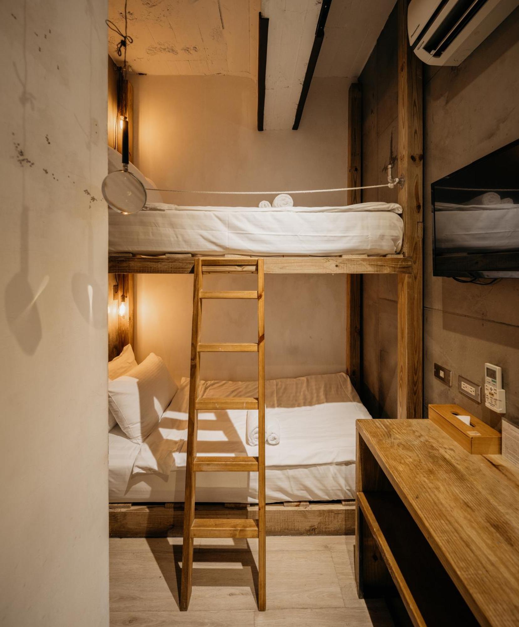 Just Inn 正旅館 北車 Taipei Exteriör bild